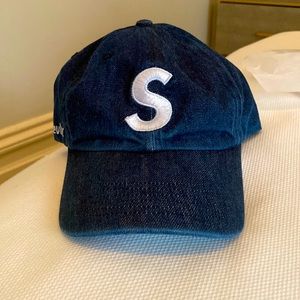 New unused Supreme Kevlar Denim S Logo 6 Panel Hat